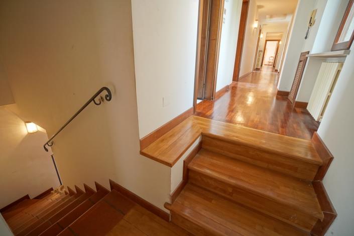 Image No.31-6 Bed Farmhouse for sale