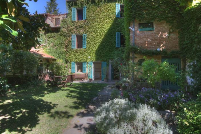 Image No.1-6 Bed Apartment for sale