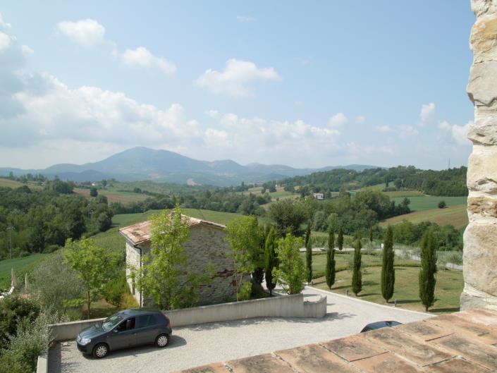 Image No.16-3 Bed Farmhouse for sale