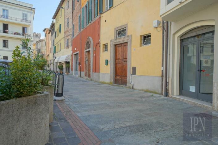 Image No.8-Appartement de 6 chambres à vendre à Umbertide