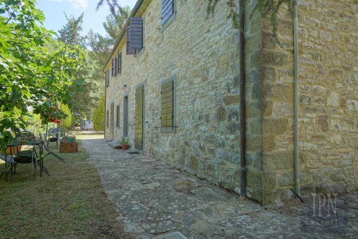 Image No.9-Maison de campagne de 7 chambres à vendre à Lisciano Niccone