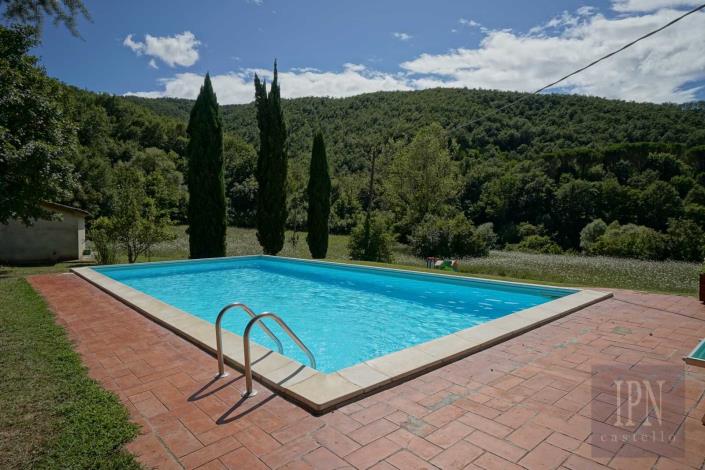 Image No.2-Maison de campagne de 7 chambres à vendre à Lisciano Niccone