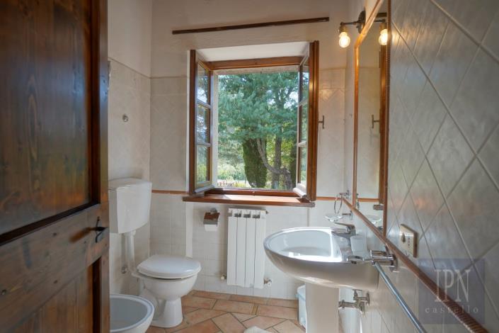 Image No.20-Maison de campagne de 7 chambres à vendre à Lisciano Niccone