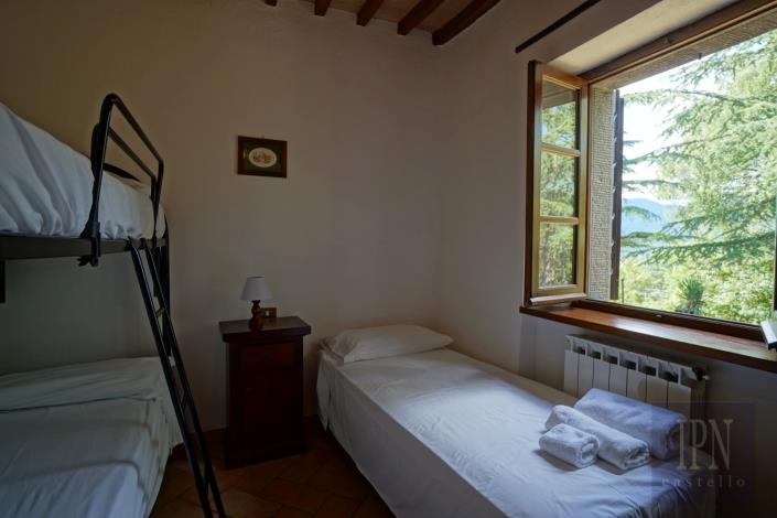 Image No.21-Maison de campagne de 7 chambres à vendre à Lisciano Niccone