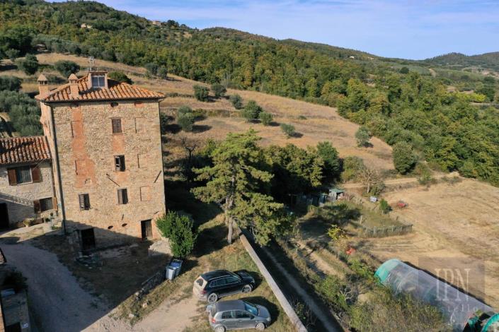 Image No.3-Ferme de 6 chambres à vendre à Umbertide