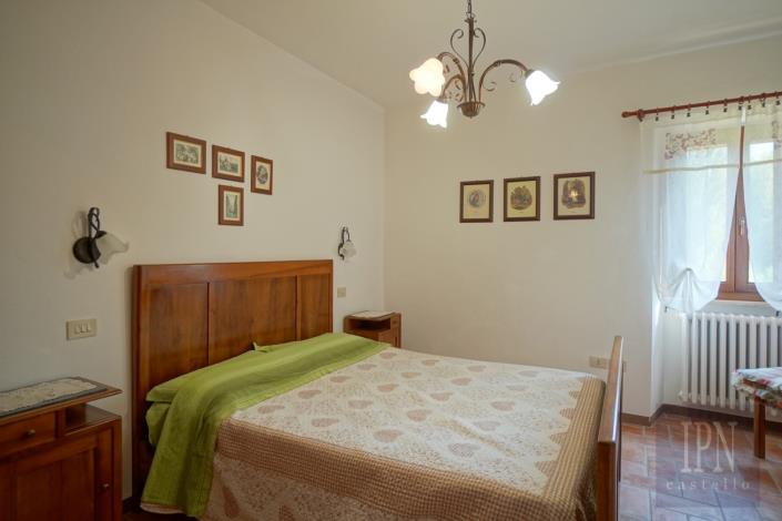 Image No.13-7 Bed Country House for sale