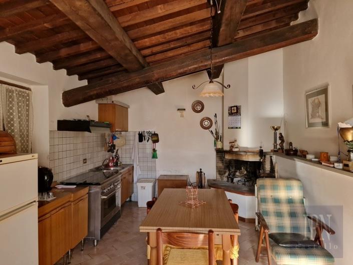 Image No.14-Ferme de 9 chambres à vendre à Umbertide