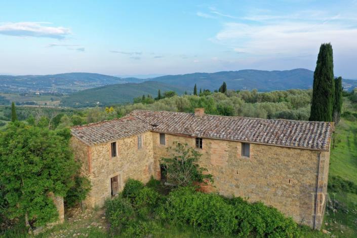 Image No.11-Farmhouse for sale