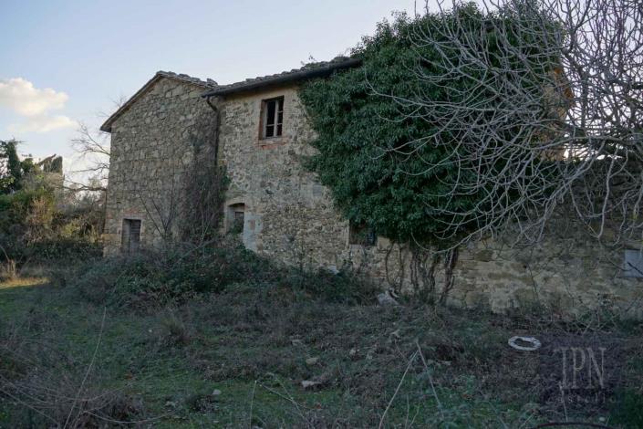 Image No.33-Farmhouse for sale