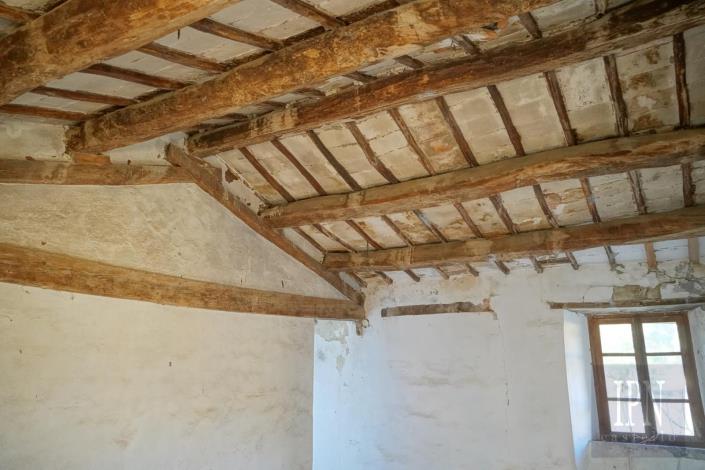 Image No.36-Farmhouse for sale