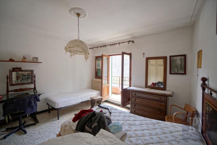 Image No.17-3 Bed Townhouse for sale