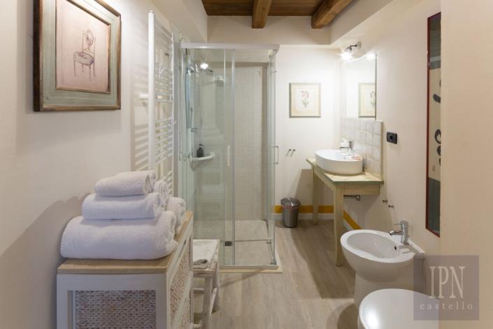 Image No.59-Ferme de 8 chambres à vendre à Assisi