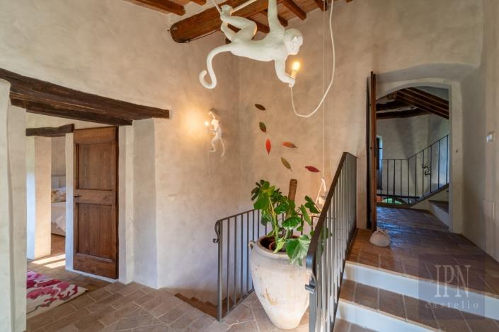 Image No.29-Ferme de 4 chambres à vendre à Magione