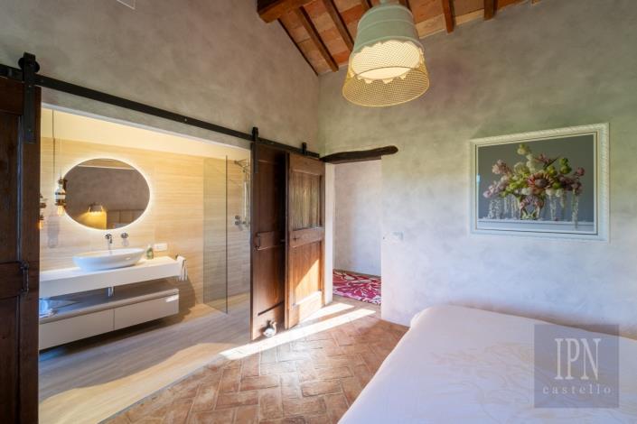 Image No.33-Ferme de 4 chambres à vendre à Magione