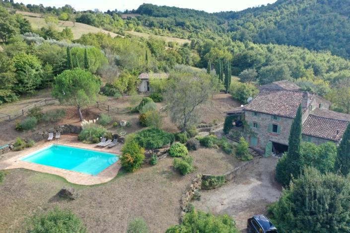 Image No.6-7 Bed Farmhouse for sale