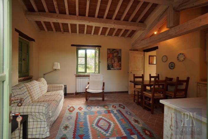 Image No.46-7 Bed Farmhouse for sale