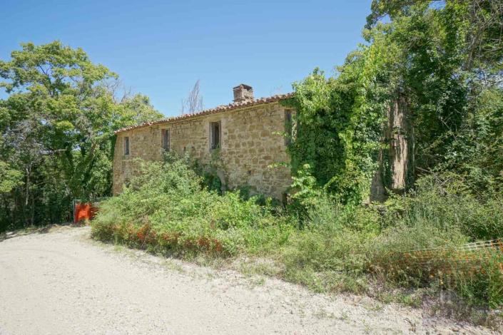 Image No.12-3 Bed House for sale