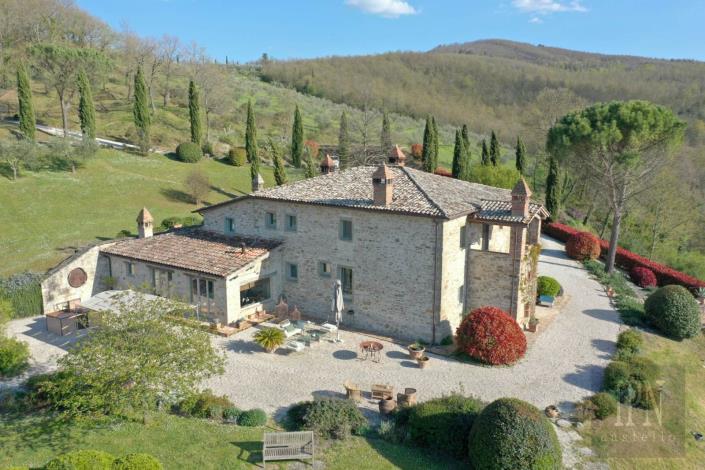 Image No.3-Ferme de 4 chambres à vendre à Umbertide
