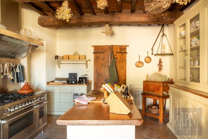 Image No.34-Ferme de 4 chambres à vendre à Umbertide