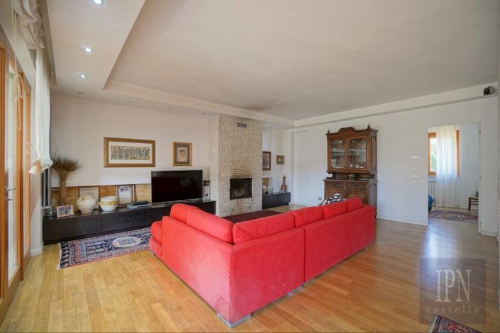 Image No.16-4 Bed Villa for sale