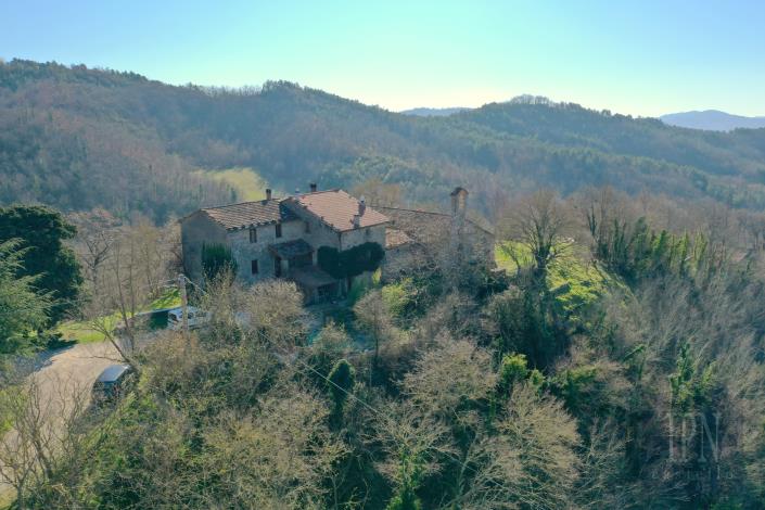 Image No.6-Ferme de 12 chambres à vendre à Pietralunga