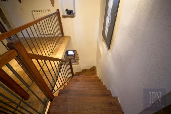 Image No.20-3 Bed Farmhouse for sale