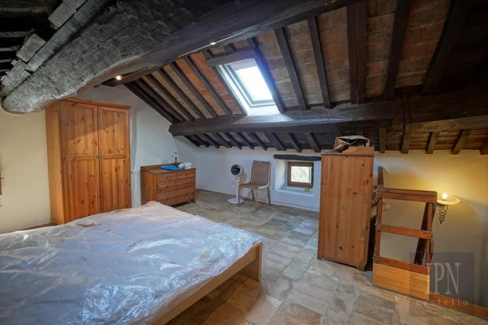 Image No.31-3 Bed Farmhouse for sale