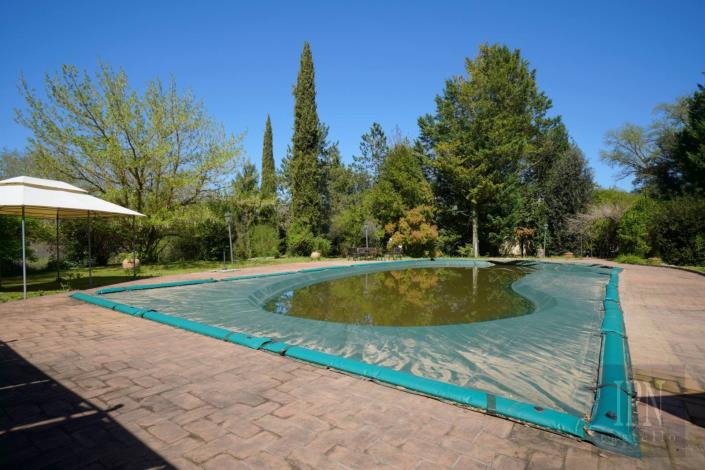 Image No.28-19 Bed Hotel for sale