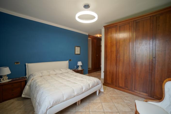 Image No.27-4 Bed Villa for sale