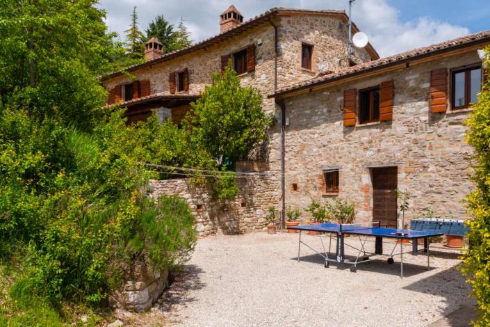 Image No.10-8 Bed Farmhouse for sale