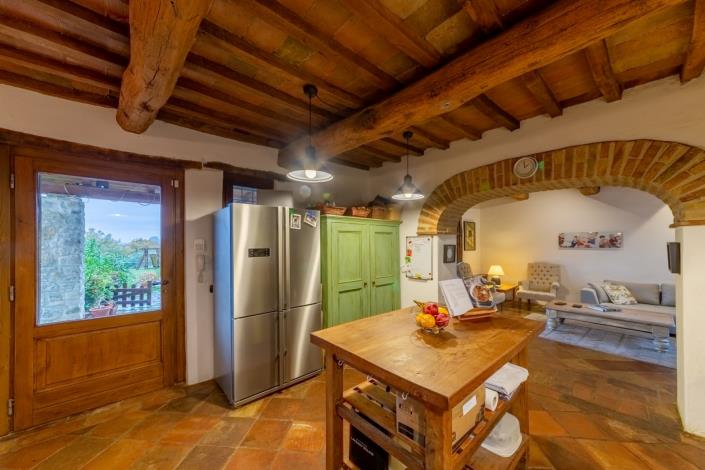 Image No.47-8 Bed Farmhouse for sale