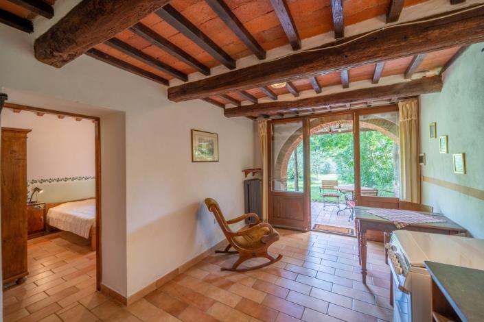 Image No.19-9 Bed Farmhouse for sale