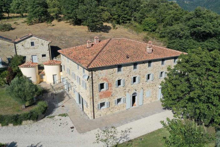 Image No.9-Villa de 8 chambres à vendre à Sansepolcro