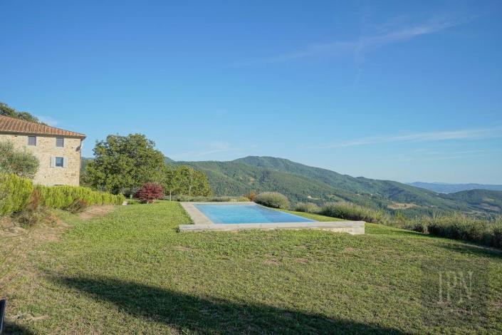 Image No.11-Villa de 8 chambres à vendre à Sansepolcro