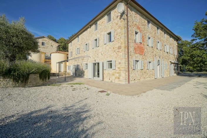 Image No.18-Villa de 8 chambres à vendre à Sansepolcro