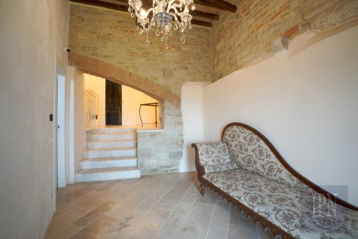 Image No.8-Maison de ville de 3 chambres à vendre à Todi