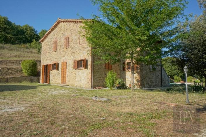 Image No.12-Ferme de 6 chambres à vendre à Cortona