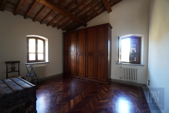 Image No.35-Ferme de 6 chambres à vendre à Cortona