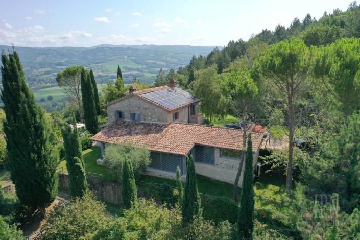 Image No.5-6 Bed Farmhouse for sale