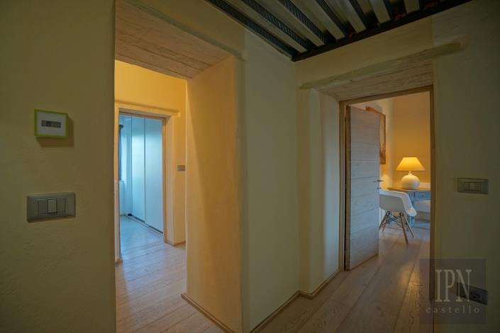 Image No.37-6 Bed Farmhouse for sale