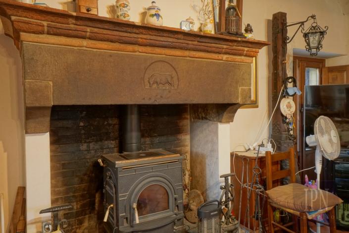 Image No.21-5 Bed Farmhouse for sale