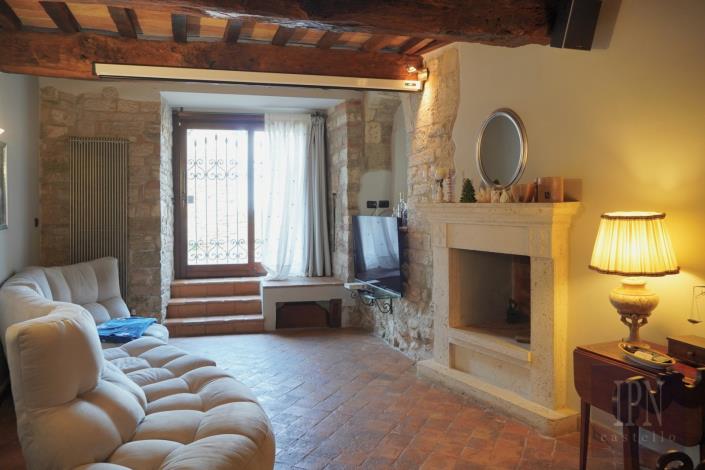 Image No.24-3 Bed Townhouse for sale