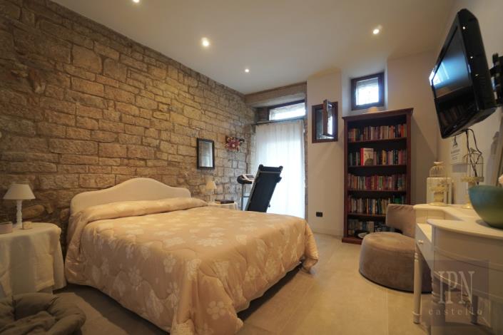 Image No.27-3 Bed Townhouse for sale