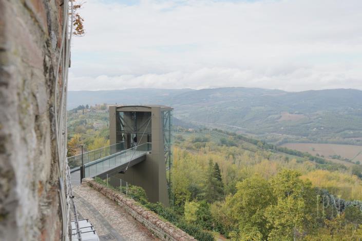 Image No.31-3 Bed Townhouse for sale