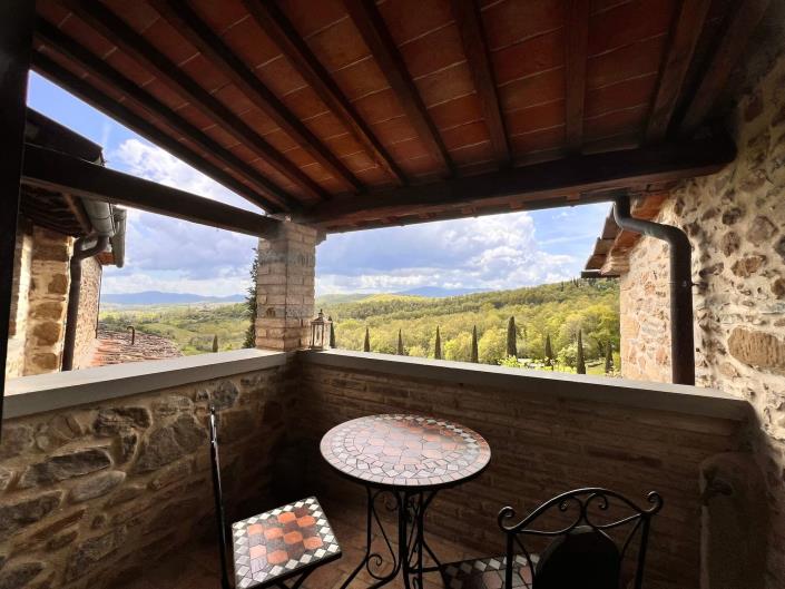 Image No.13-9 Bed Farmhouse for sale