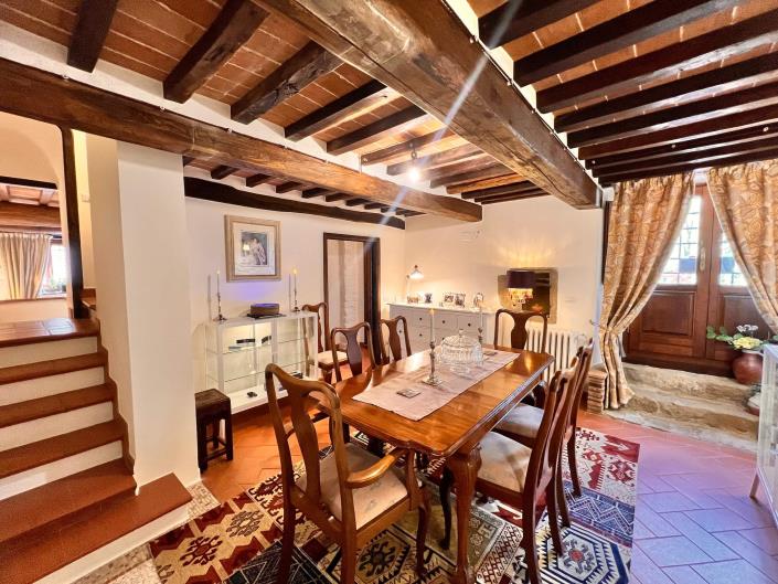 Image No.27-9 Bed Farmhouse for sale