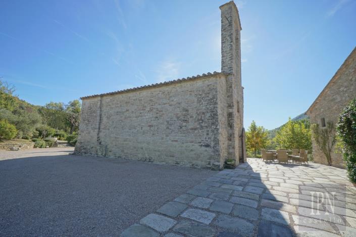 Image No.23-8 Bed Farmhouse for sale