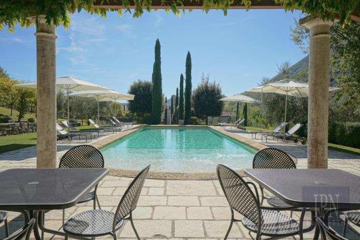 Image No.27-8 Bed Farmhouse for sale