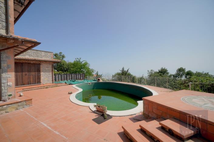 Image No.8-5 Bed Villa for sale