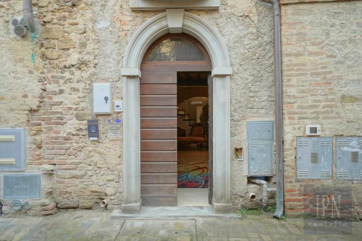 Image No.5-3 Bed Townhouse for sale